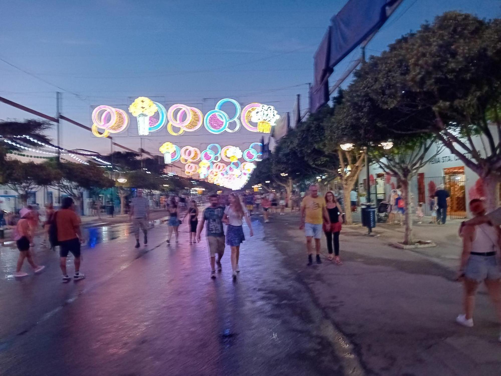 Apto A 5 Min A Pie De La Playa マラガ エクステリア 写真